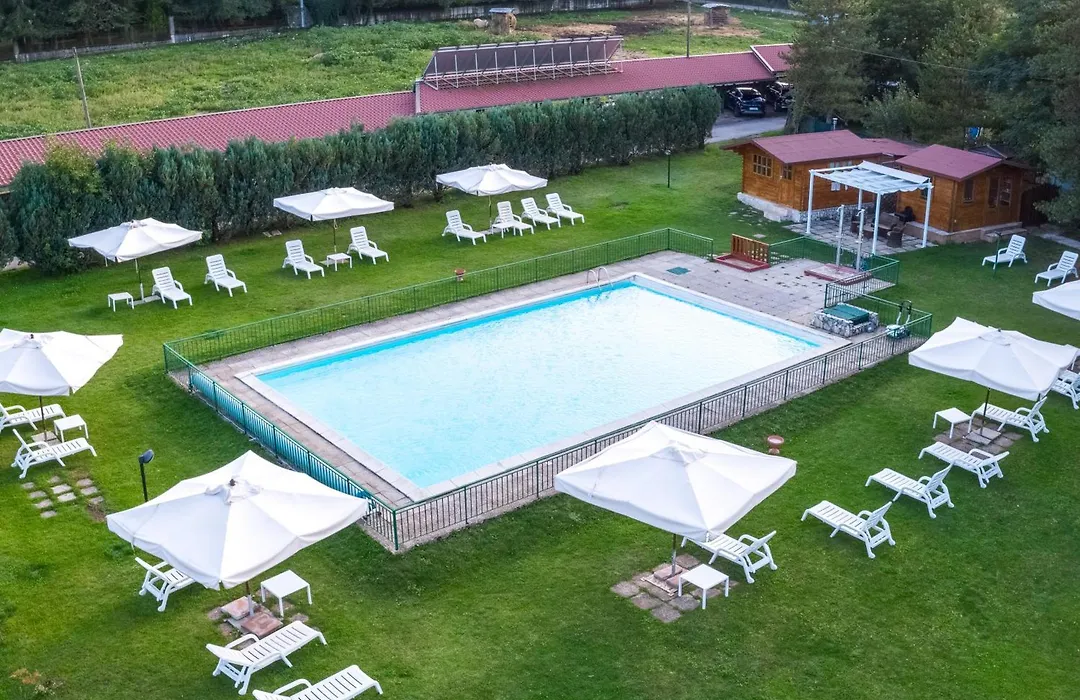 Hotel Iris-1